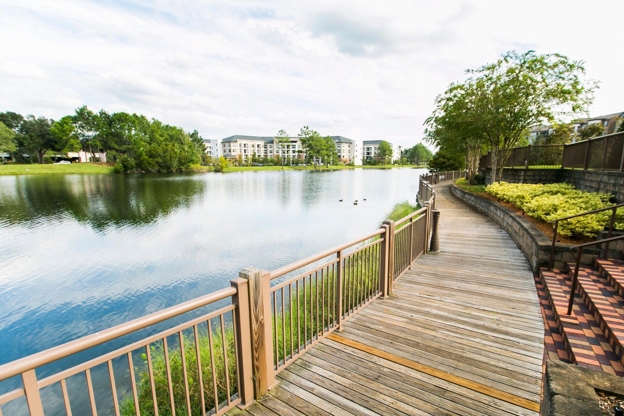 Hotel Indigo Jacksonville-Deerwood Park, an IHG Hotel Buitenkant foto